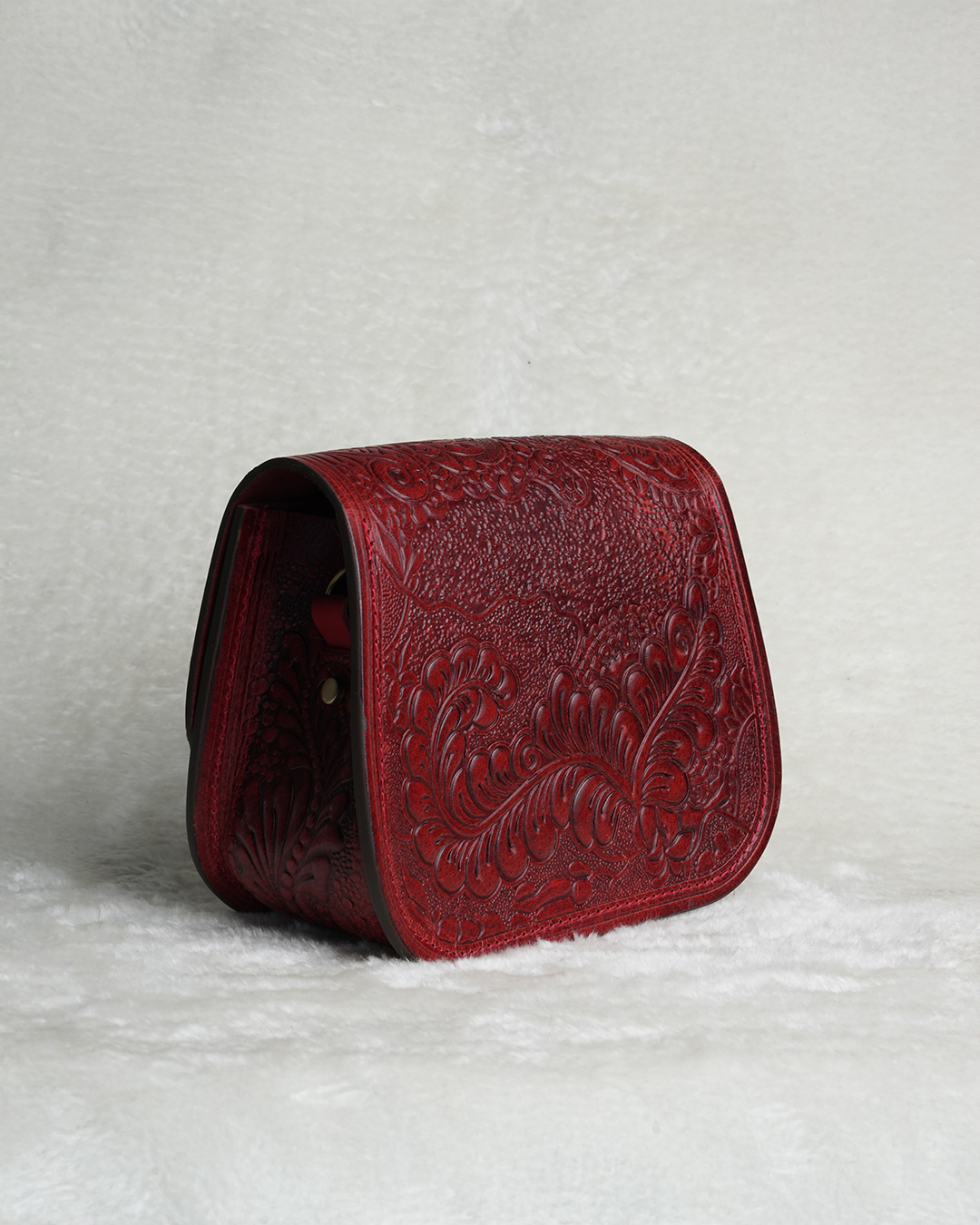 Kadın Deri Çanta Fotoğraf Çekimi Kadın Deri Çanta Fotoğraf Çekimi